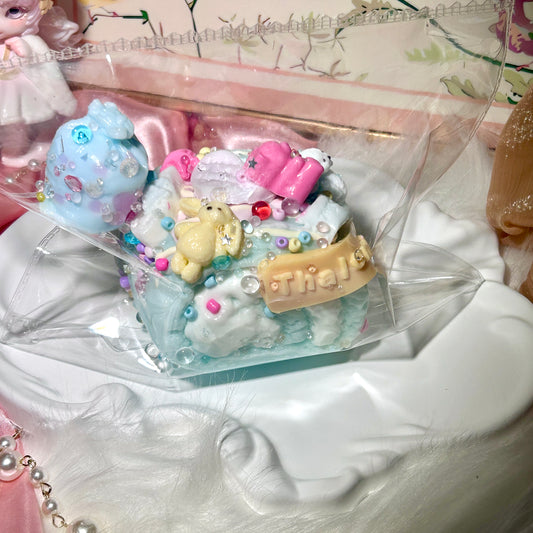 【Thalomis】うさぎのロールケーキ｜クリーム状 ふんわりとした感触｜Squishy toy ｜Blue