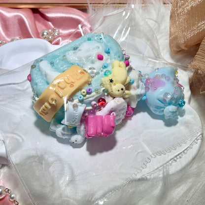 【Thalomis】うさぎのロールケーキ｜クリーム状 ふんわりとした感触｜Squishy toy ｜Blue