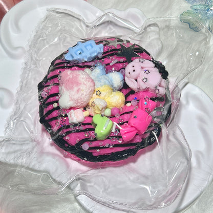 【DanHuang】コントラストカラーのドーナツ｜クリーム状 ふんわりとした感触｜Squishy toy ｜Pink Black