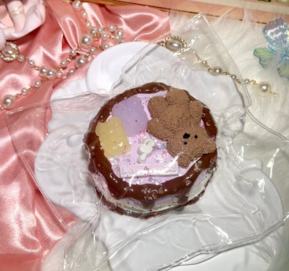【DORO】くまソース丸ケーキ スクイーズ｜バタークリーム感｜もちもち触感｜Purple